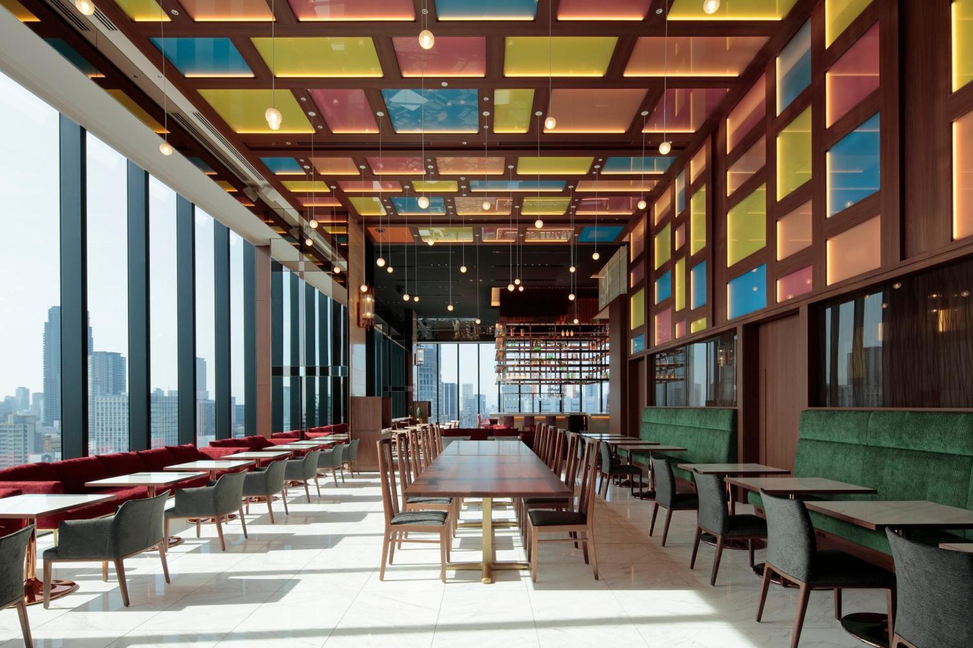 Candeo Hotels Osaka The Tower Bagian luar foto The 360° Sky Lounge