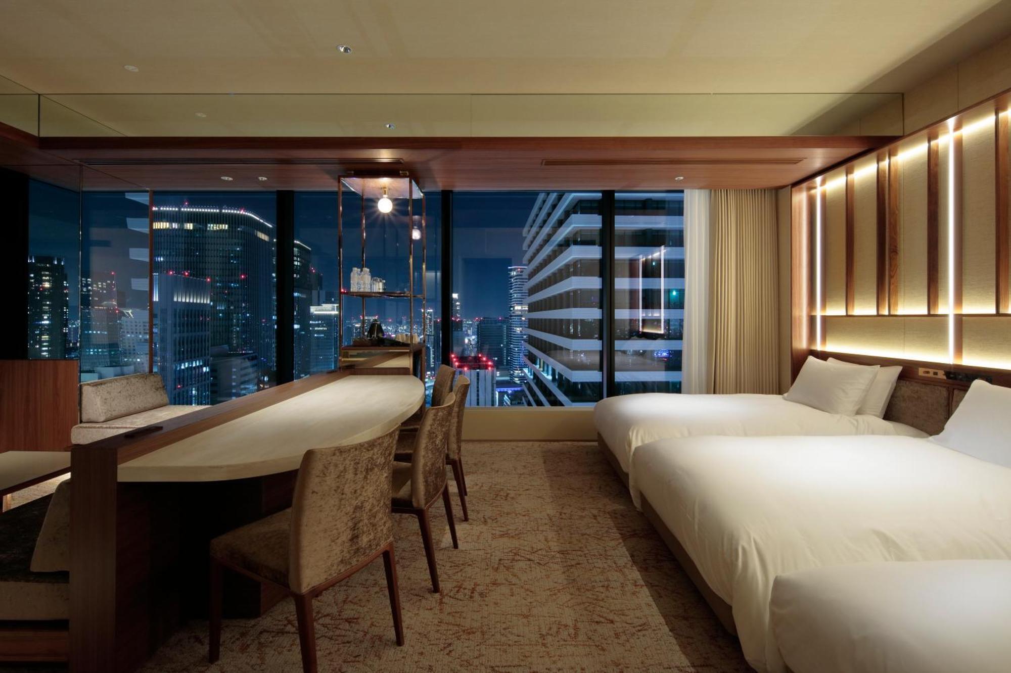 Candeo Hotels Osaka The Tower Bagian luar foto Deluxe Twin