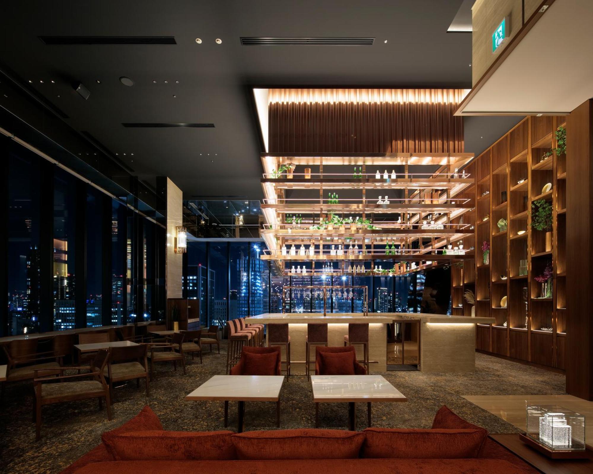 Candeo Hotels Osaka The Tower Bagian luar foto The lounge at the 36th floor