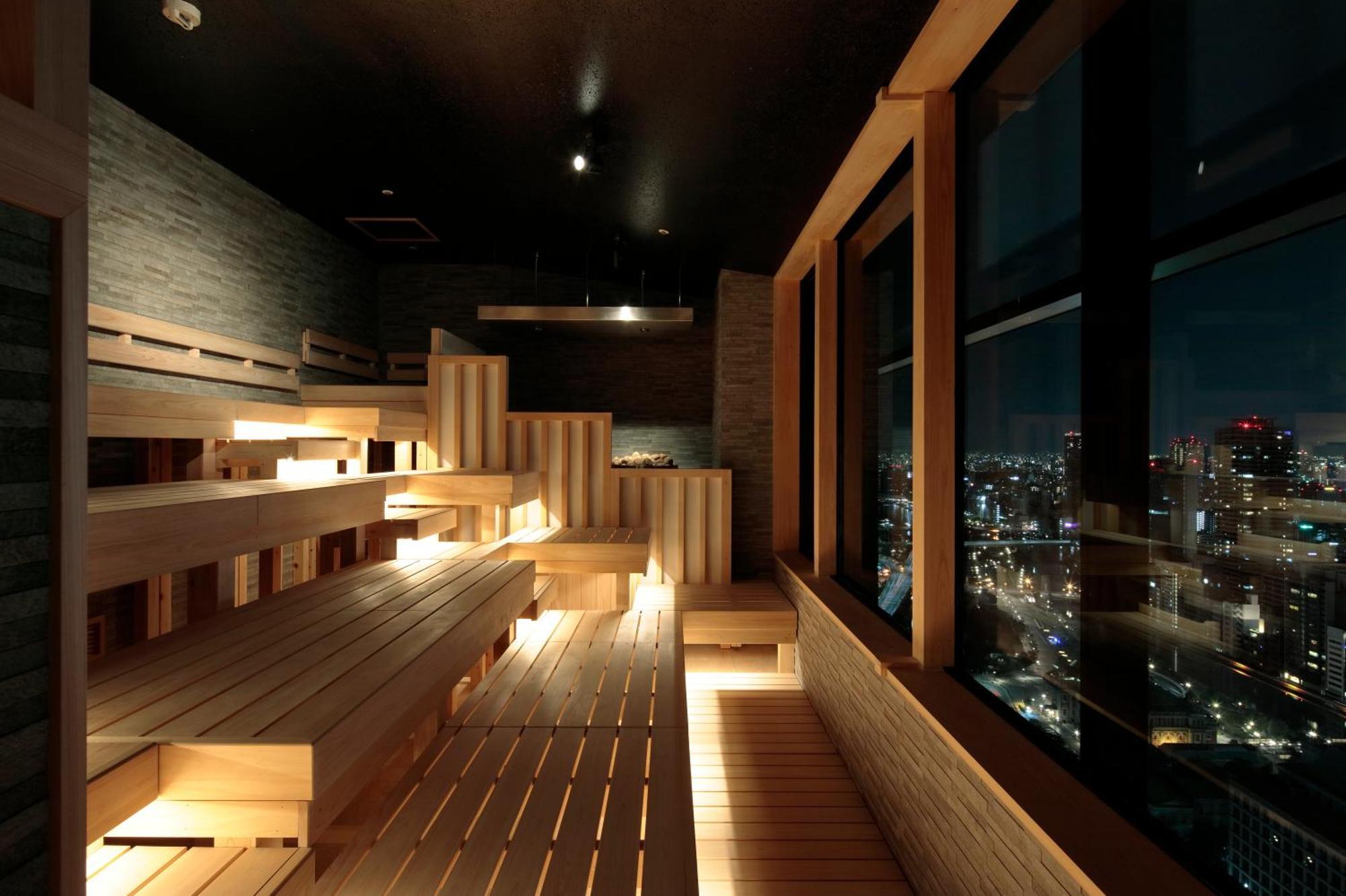 Candeo Hotels Osaka The Tower Bagian luar foto A modern onsen in Tokyo