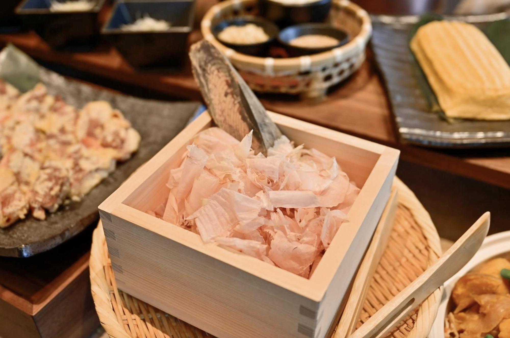 Candeo Hotels Osaka The Tower Bagian luar foto Katsuobushi